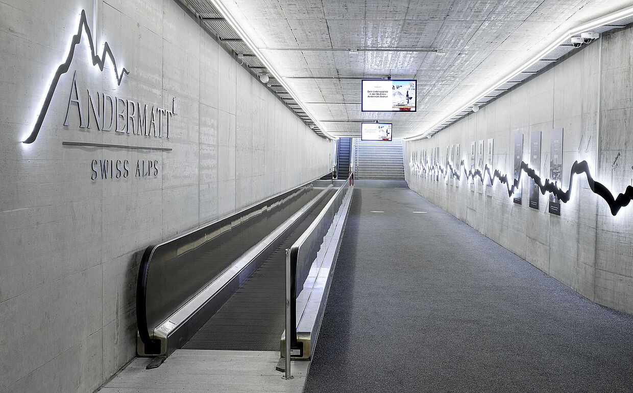 Die neu überdachte Personenunterführung der Perronanalgen im Bahnhof Andermatt